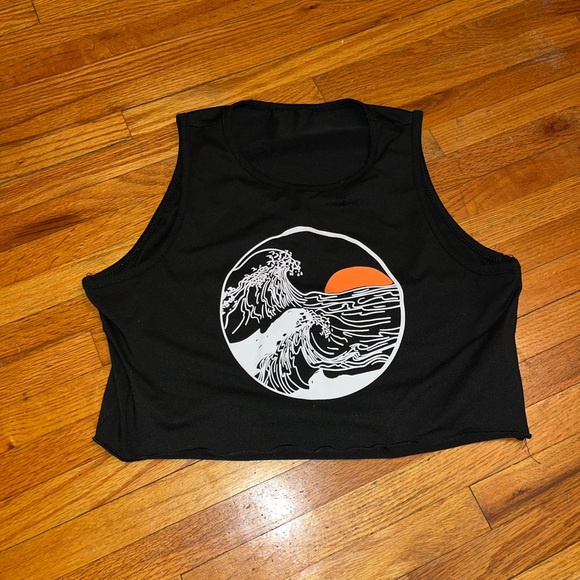 Crop Top - Picture 1 of 2